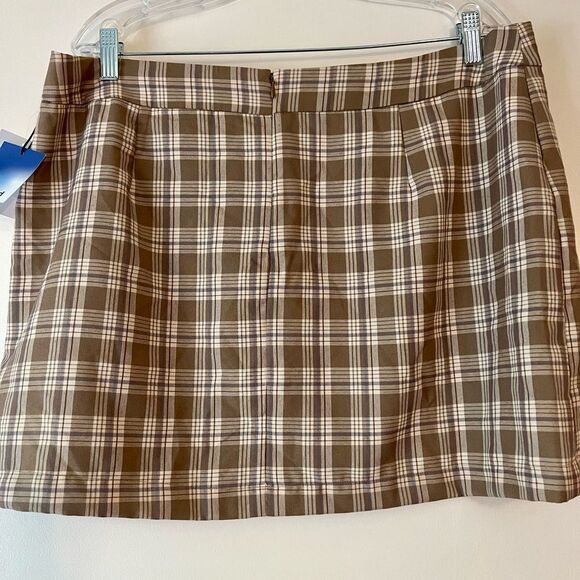 Abound PLUS Brown Plaid Mini Skirt - Picture 3 of 4
